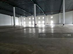 Changi North Way (D17), Warehouse #624615191